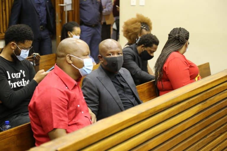 HOF HOOR OOR MOONTLIKE GEPEUTERY AAN BEWYSSTUKKE IN MALEMA-AANRANDINGSAAK