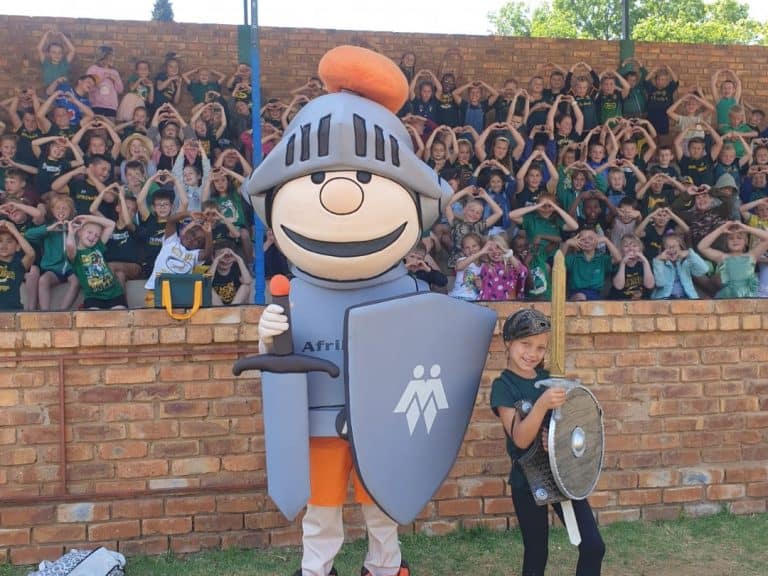 AfriForum se teenboelieveldtogspan besoek Laerskool Rayton