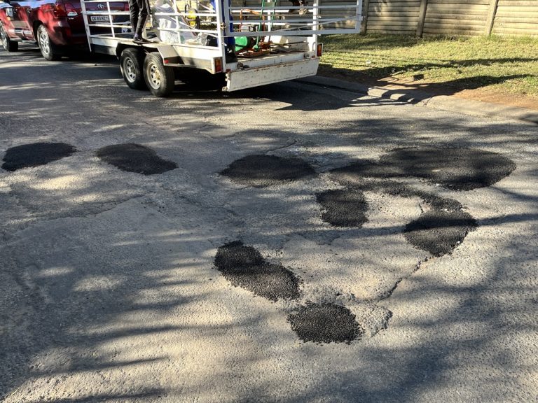 Auret Road in Benoni – and other Ekurhuleni roads – needs urgent attention