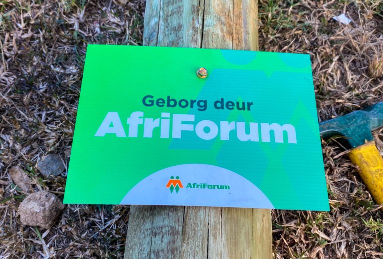 Tshwane-metro swyg terwyl AfriForum bal aan die rol sit om infrastruktuur te beveilig