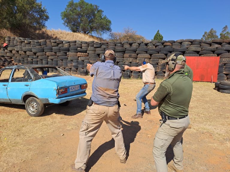 AfriForum lei 22 nuwe protospanlede op om gemeenskapsveiligheid te versterk