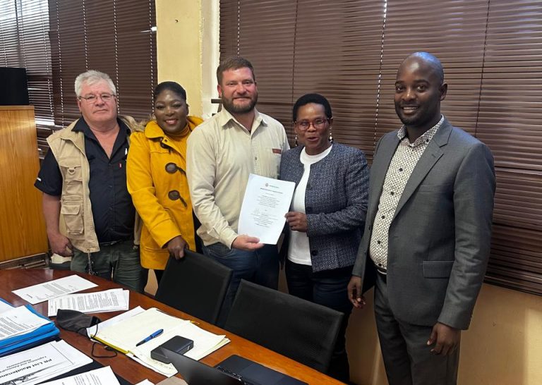 AfriForum, Thabazimbi-munisipaliteit smee bande met samewerkingsooreenkoms