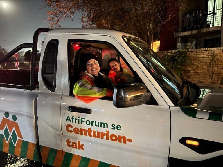 Centurion-buurtwag help veiliger gemeenskap skep terwyl SAPD slaplê