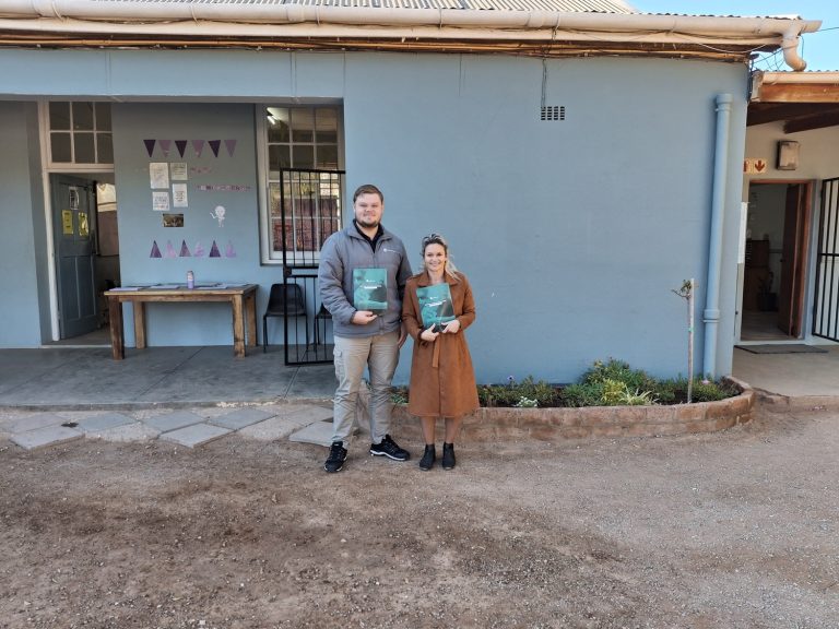 AfriForum help skole in Langeberg beveilig