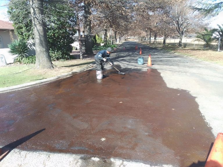 AfriForum en inwoners takel Blesbokstraat se slaggate