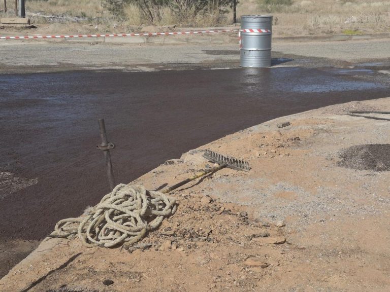 AfriForum en watergebruikersvereniging herstel Kakamas-paaie