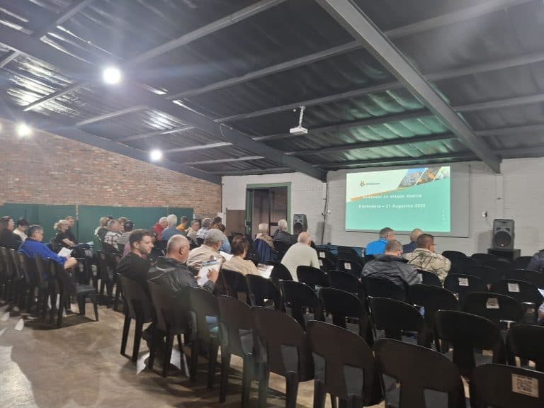 AfriForum-buurtwag in Songloed gee opleiding oor regsaspekte