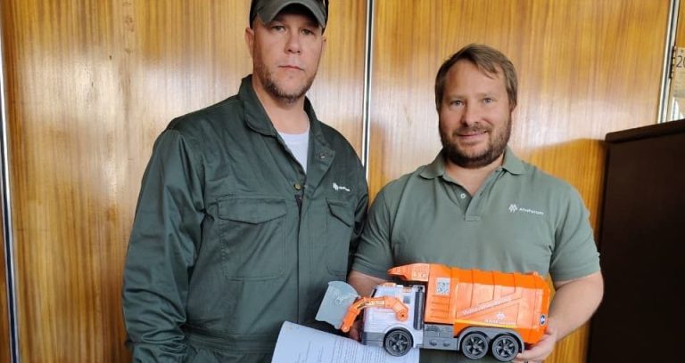 AfriForum lê klag teen Mangaung se munisipale bestuurder ná inploffing van metro