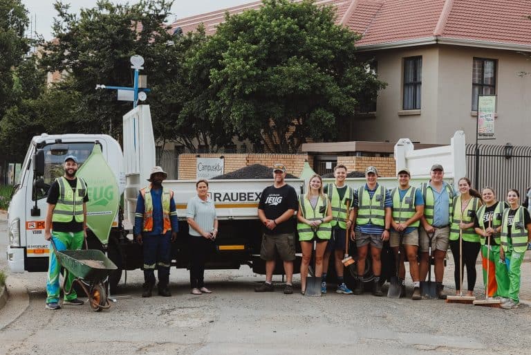 Kovsies students roll up their sleeves and repair 20 potholes in front of residences