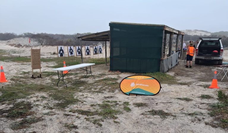 Suksesvolle skietdag by Pearly Beach wys op vaardigheid en veiligheid