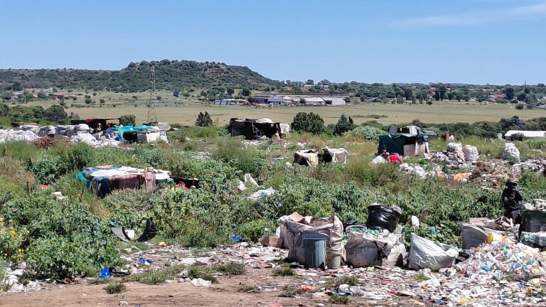 Hourglass for two Johannesburg landfill sites now empty – AfriForum has warned about it