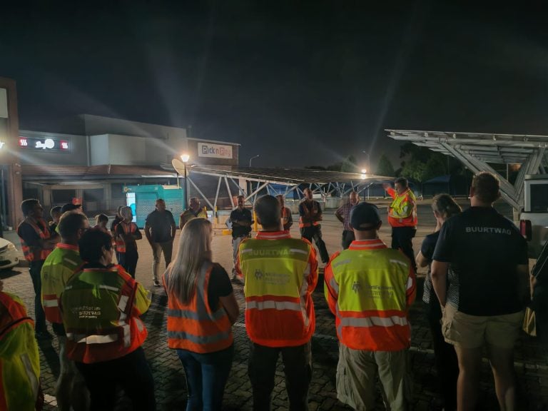 Mooirivier-buurtwagte lê 1 551 km af om sigbaarheid te verhoog tydens nasionale massapatrollie