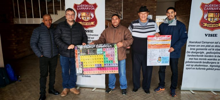 AfriForum and gaob Witbooi hand over Afrikaans educational materials to Hoërskool Carnarvon