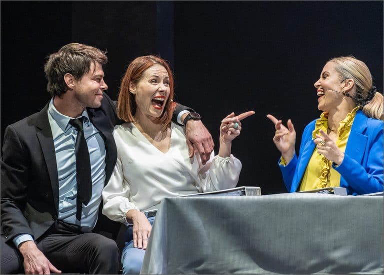 Semi-Soet – die musiekblyspel eersdaags by Montecasino se Teatro te sien