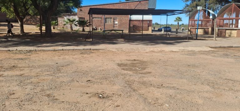 AfriForum takel projek om historiese Sendingkerk en toerismegebied in Keimoes op te kikker