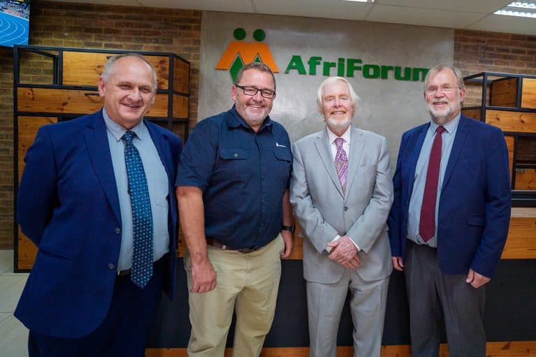 Amerikaanse ambassadeur besoek AfriForum se gemeenskapsveiligheidsentrum in Centurion
